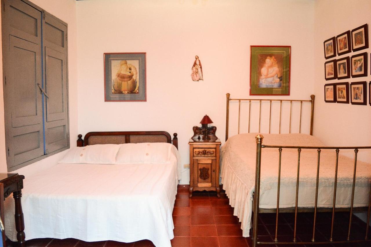 Calarcá Finca La Colina Bed & Breakfast エクステリア 写真
